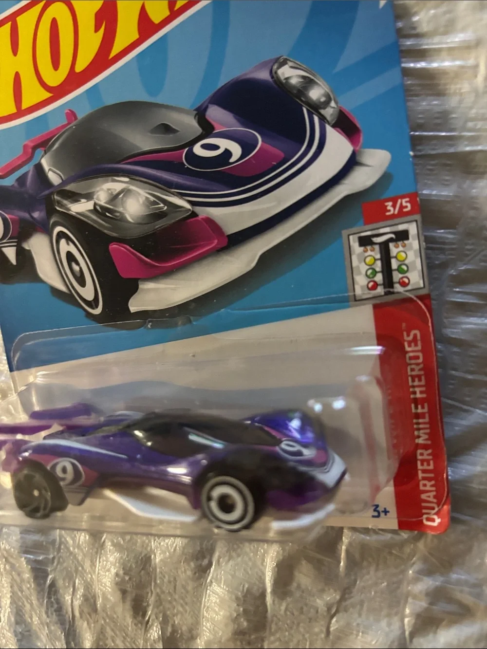 Hot Wheels Purple Race Car - Sleek Collectible